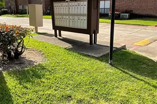 3100 Walnut Bend Ln, Houston, TX 77042 - Photo 19