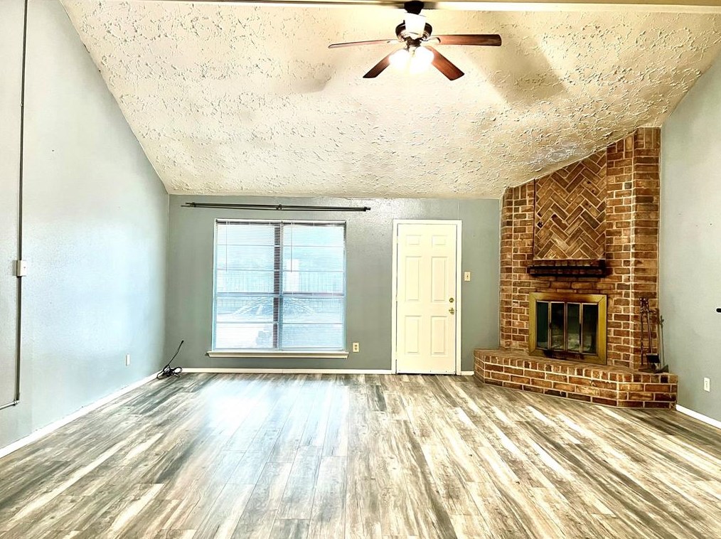 15950 Manfield Dr, Houston TX  77082-2941 exterior