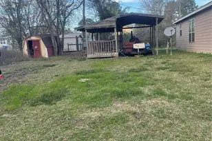 11369 Underwood, Willis, TX 77318 - Photo 3