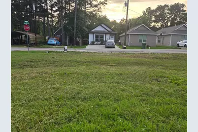 11369 Underwood, Willis, TX 77318 - Photo 9