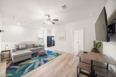 3610 Sealy Street, Galveston, TX 77550 - Photo 29