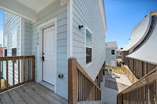 3610 Sealy St, Galveston, TX 77550 - Photo 25