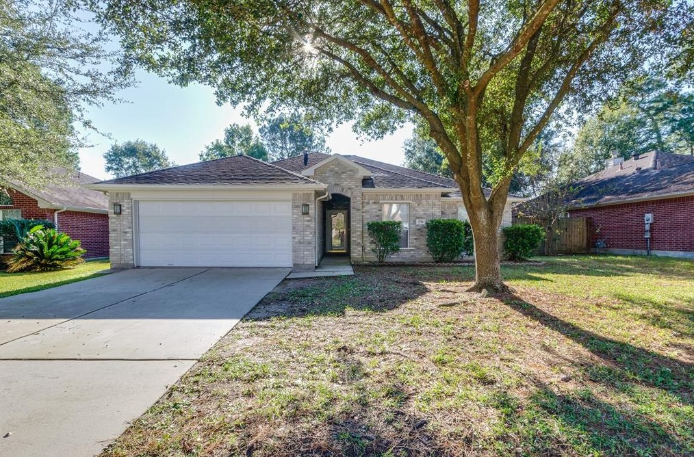 2746 Autumn Springs Ln, Spring TX  77373-6148 exterior