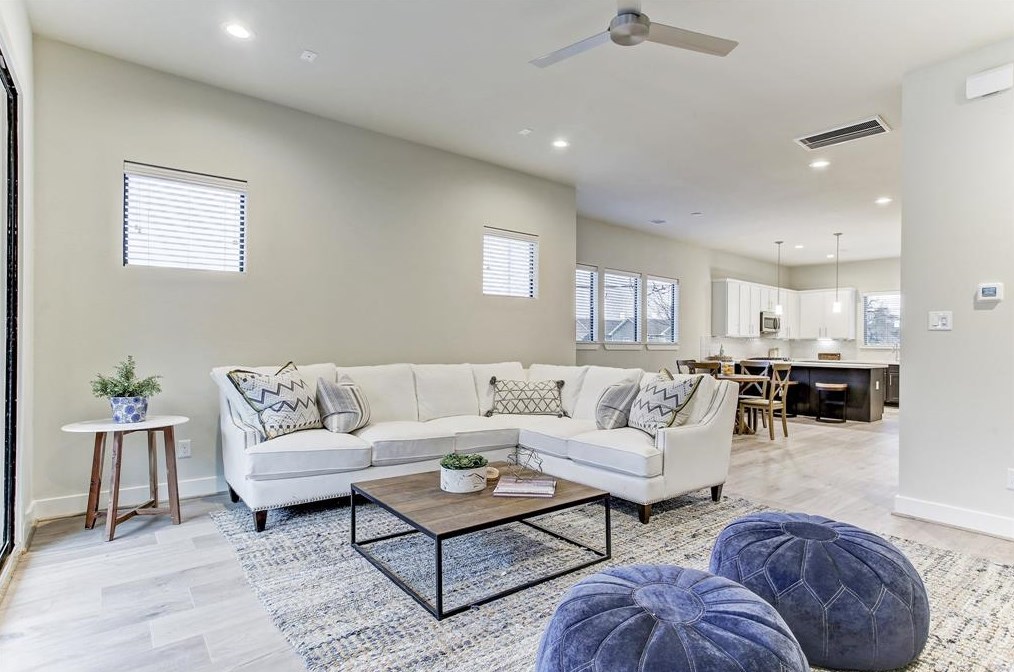3007 Hicks, Houston TX  77007-3815 exterior