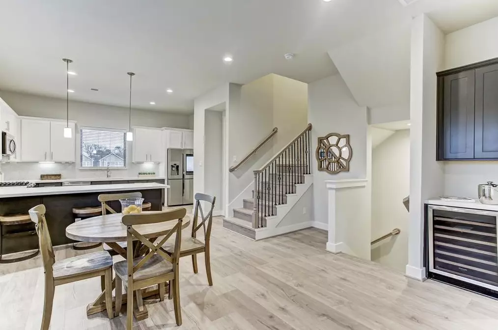3007 Hicks, Houston TX  77007-3815 exterior