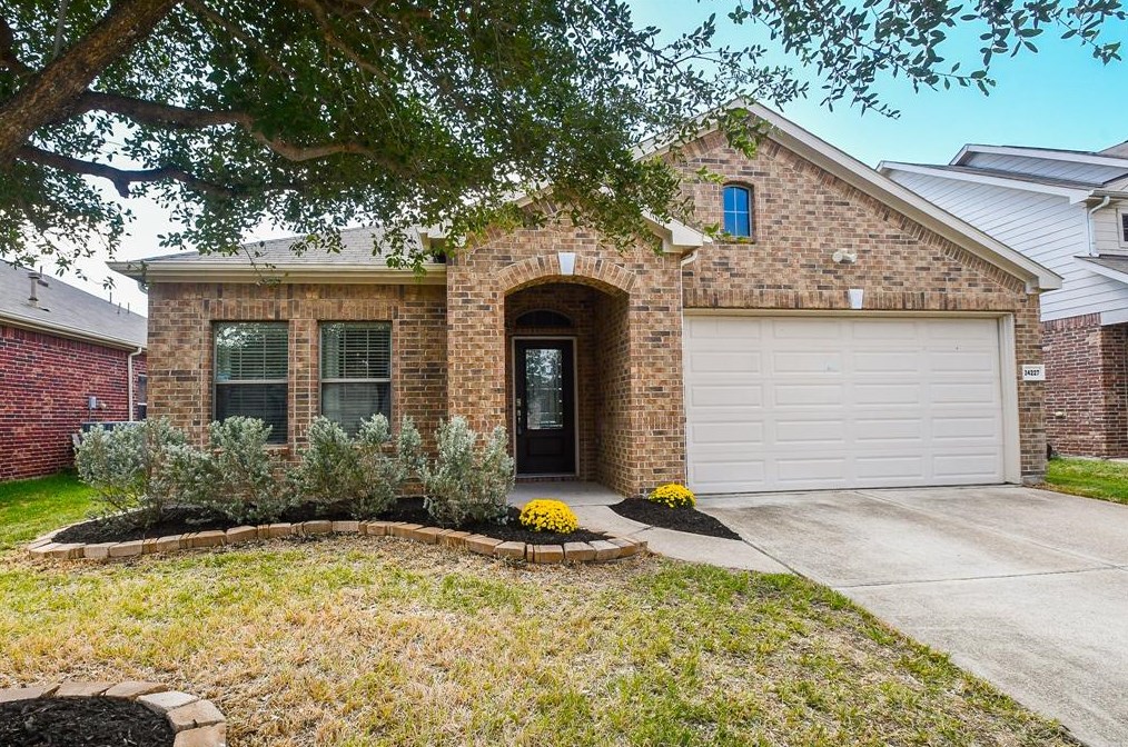 24227 Courtland Oaks St, Katy TX  77494-0275 exterior