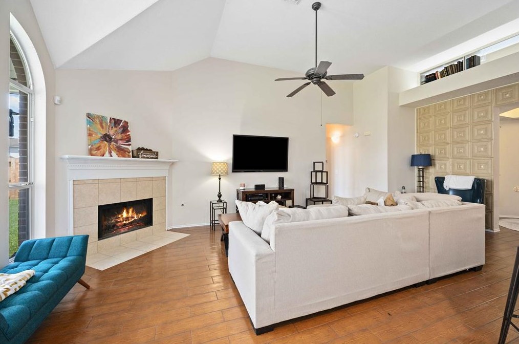 17022 Willow Rnch Dr, Houston TX  77095-5462 exterior