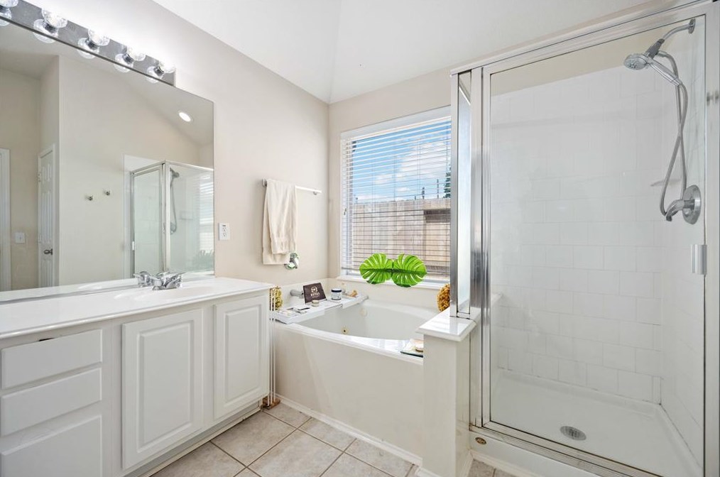 17022 Willow Rnch Dr, Houston TX  77095-5462 exterior