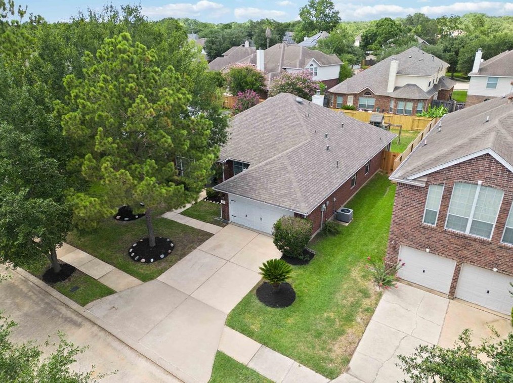 17022 Willow Rnch Dr, Houston TX  77095-5462 exterior