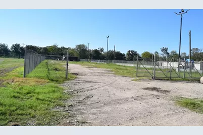 12115 West Dr, Cypress, TX 77429 - Photo 3