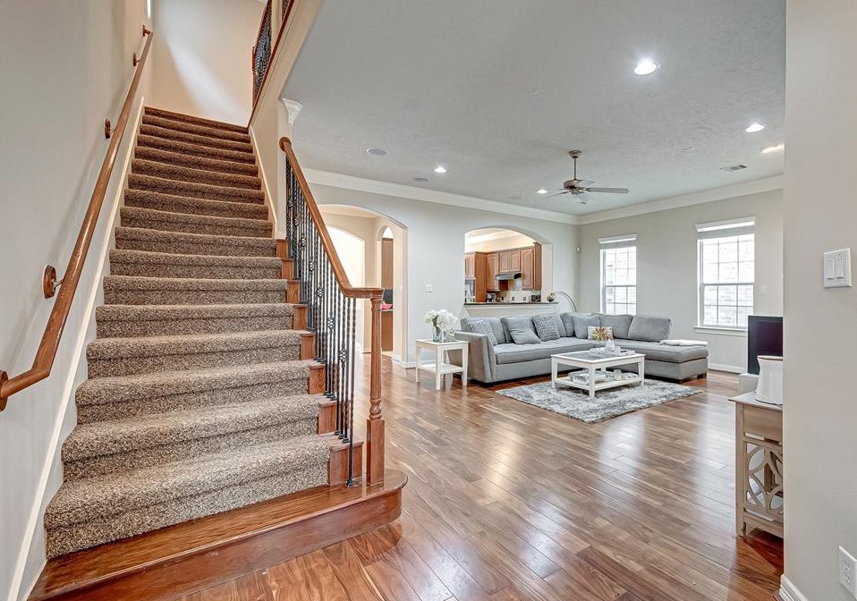 14418 Basalt Ln, Houston TX  77077-1062 exterior