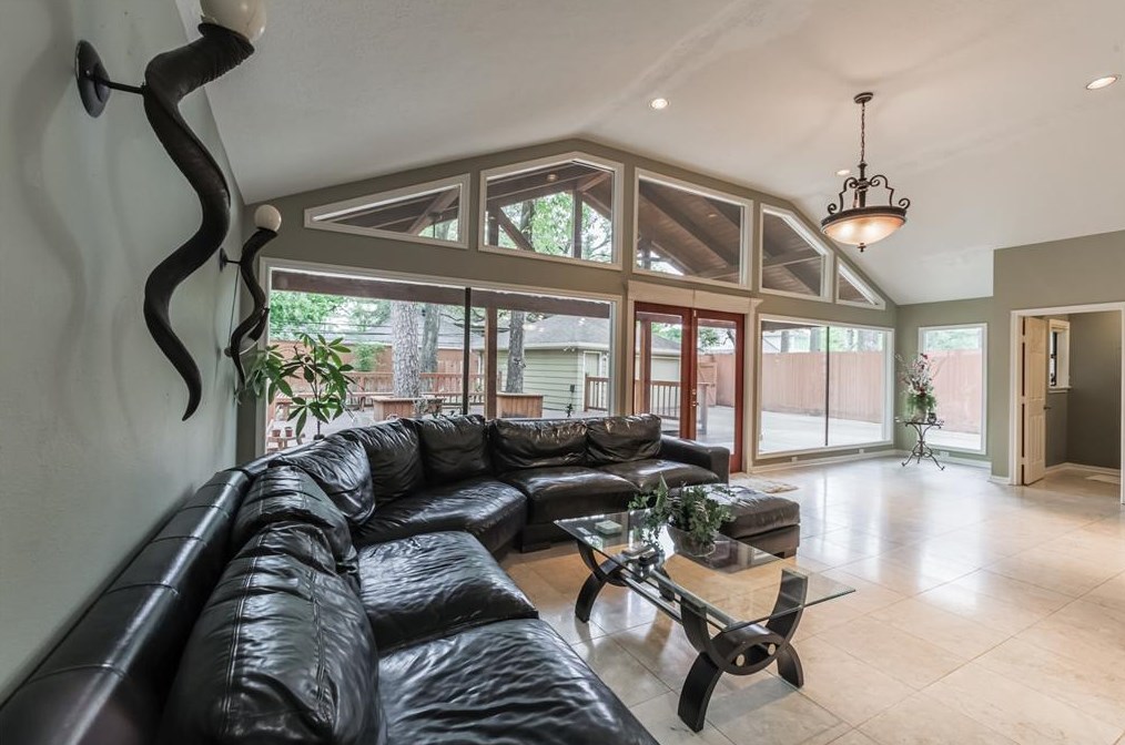 13163 Rummel Creek Rd, Houston TX  77079-6133 exterior