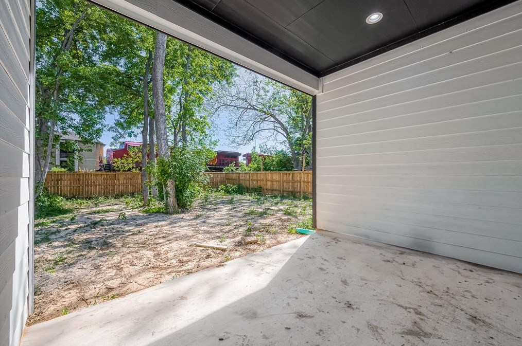 3722 Lynnfield St, Houston TX  77093-9006 exterior