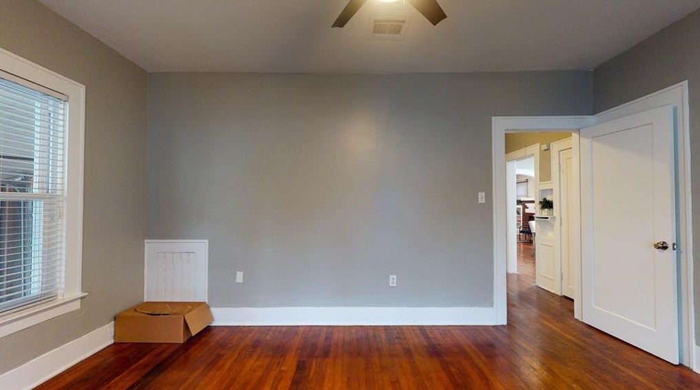 4117 Polk St, Houston TX  77023-1725 exterior