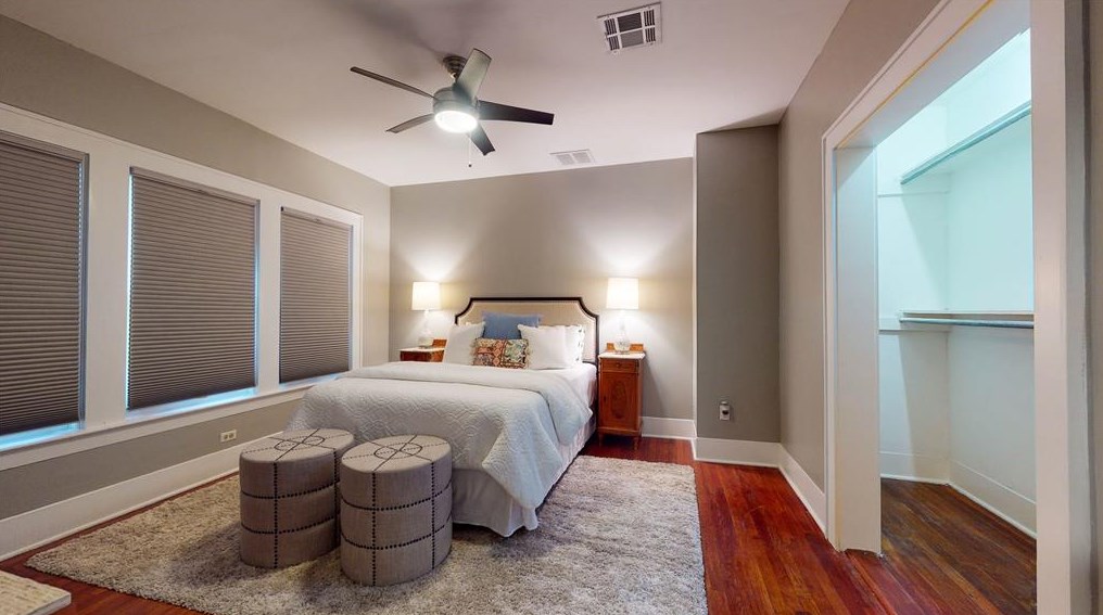4117 Polk St, Houston TX  77023-1725 exterior