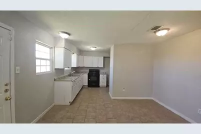 8607 Sherrywood Drive, Houston, TX 77044 - Photo 3