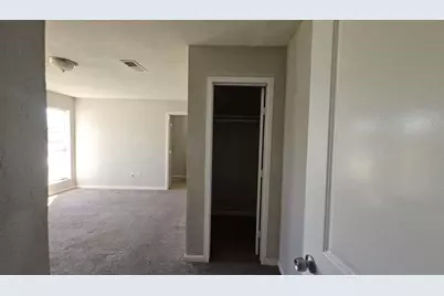 8607 Sherrywood Drive, Houston, TX 77044 - Photo 7