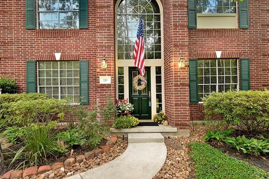 118 Wisteria Walk Cir, Spring TX  77381-6413 exterior