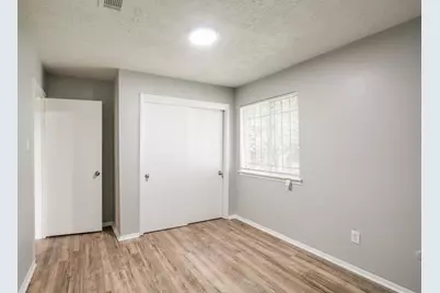 14918 Silver Green Drive S, Channelview, TX 77530 - Photo 23