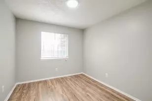 14918 Silver Green Dr S, Channelview, TX 77530 - Photo 25