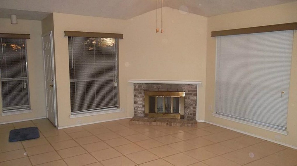 6627 Ambler Dr, Spring TX  77379-4874 exterior