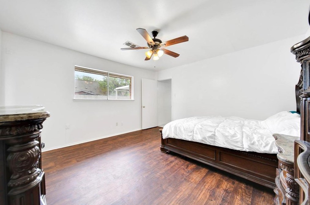 11779 Evelyn Cir, Houston TX  77071-3401 exterior