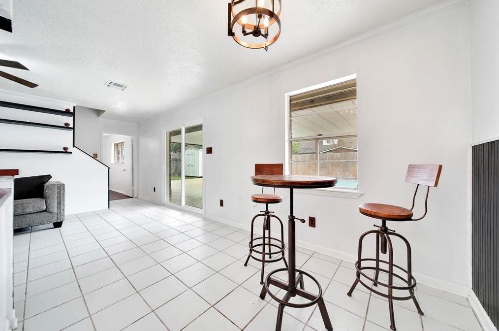 11779 Evelyn Cir, Houston TX  77071-3401 exterior