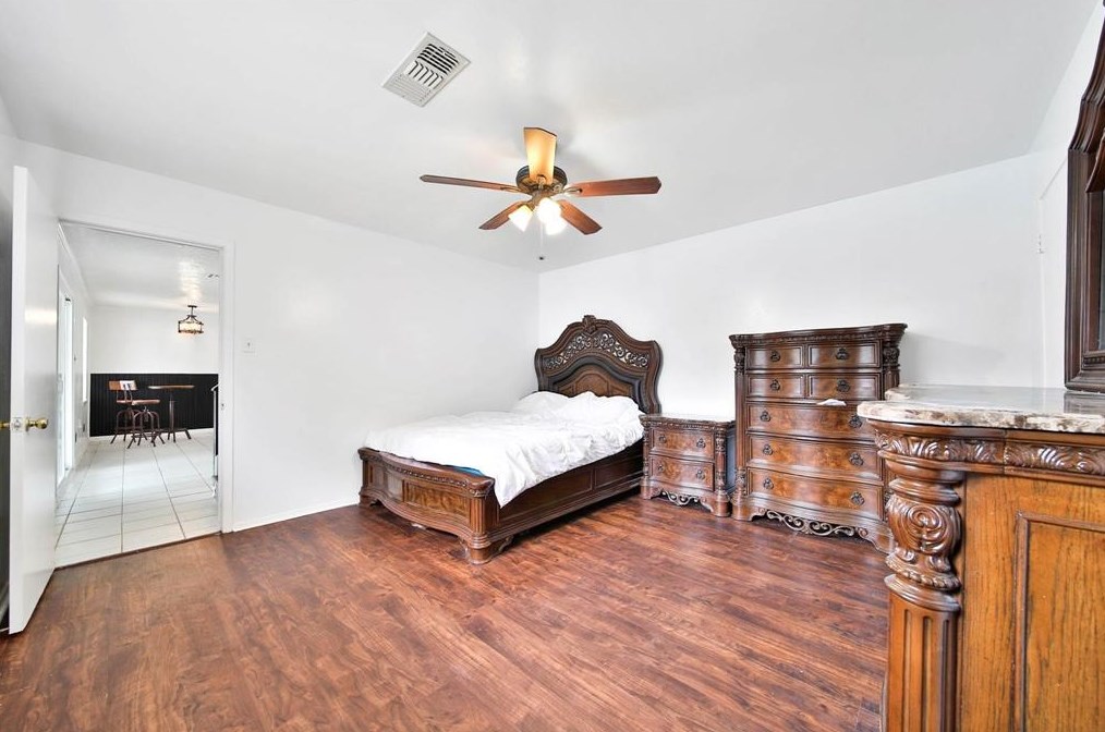 11779 Evelyn Cir, Houston TX  77071-3401 exterior
