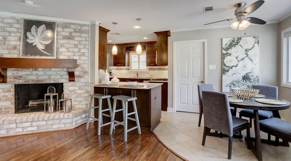 12527 Deep Spg Ln, Houston TX  77077-2926 exterior