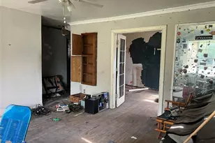 10138 Palestine St, Houston, TX 77029 - Photo 7