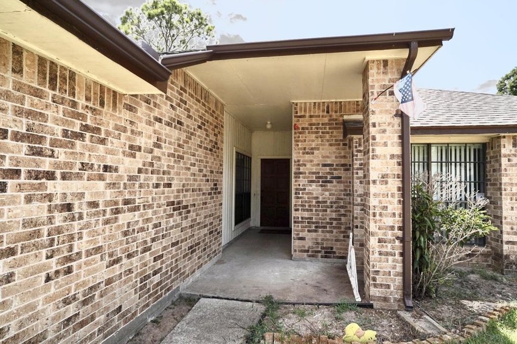 16318 Ginger Run Way, Sugar Land TX  77498-7107 exterior