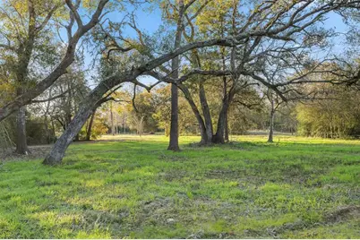1038 County Road 207 Road, Weimar, TX 78962 - Photo 3