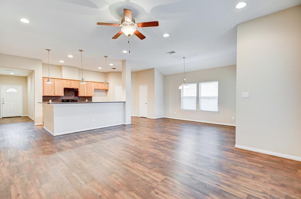 4347 Clover St, Houston TX  77051-2723 exterior