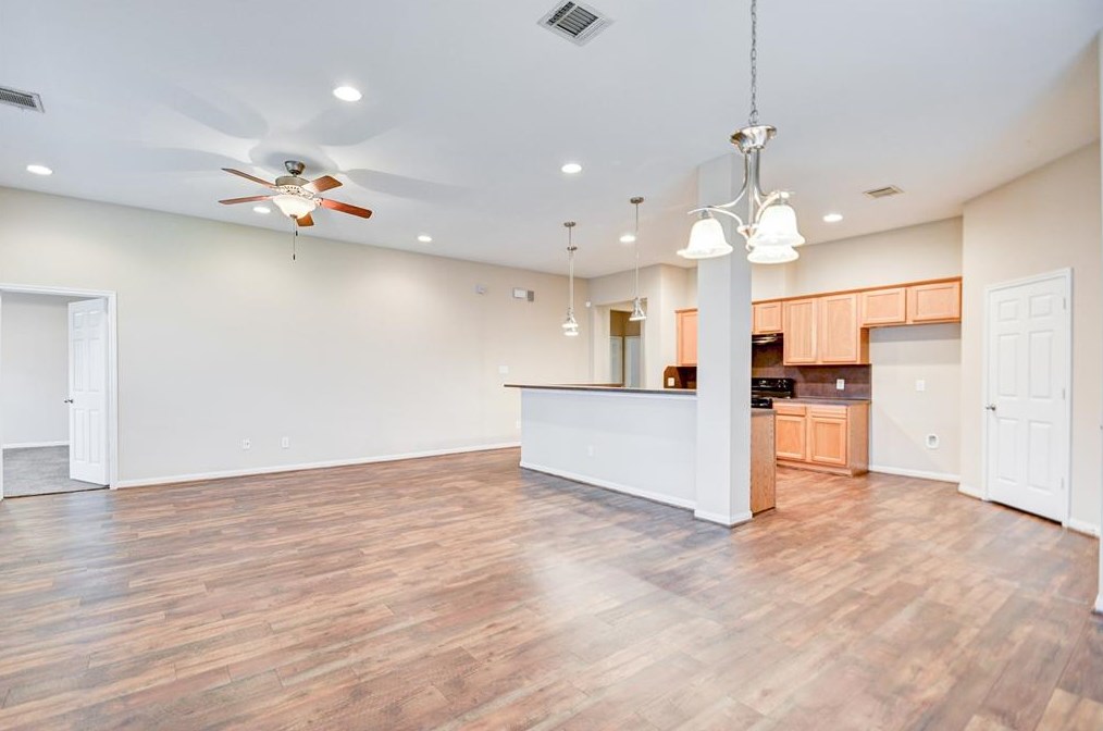 4347 Clover St, Houston TX  77051-2723 exterior