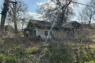 301 Smith St, Cleveland, TX 77327 - Photo 5