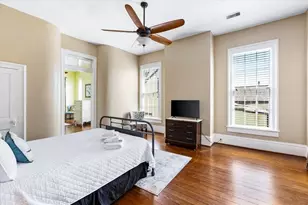 1427 Winnie St, Galveston, TX 77550 - Photo 35