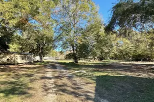 2812 Reins Rd, Beaumont, TX 77713 - Photo 33