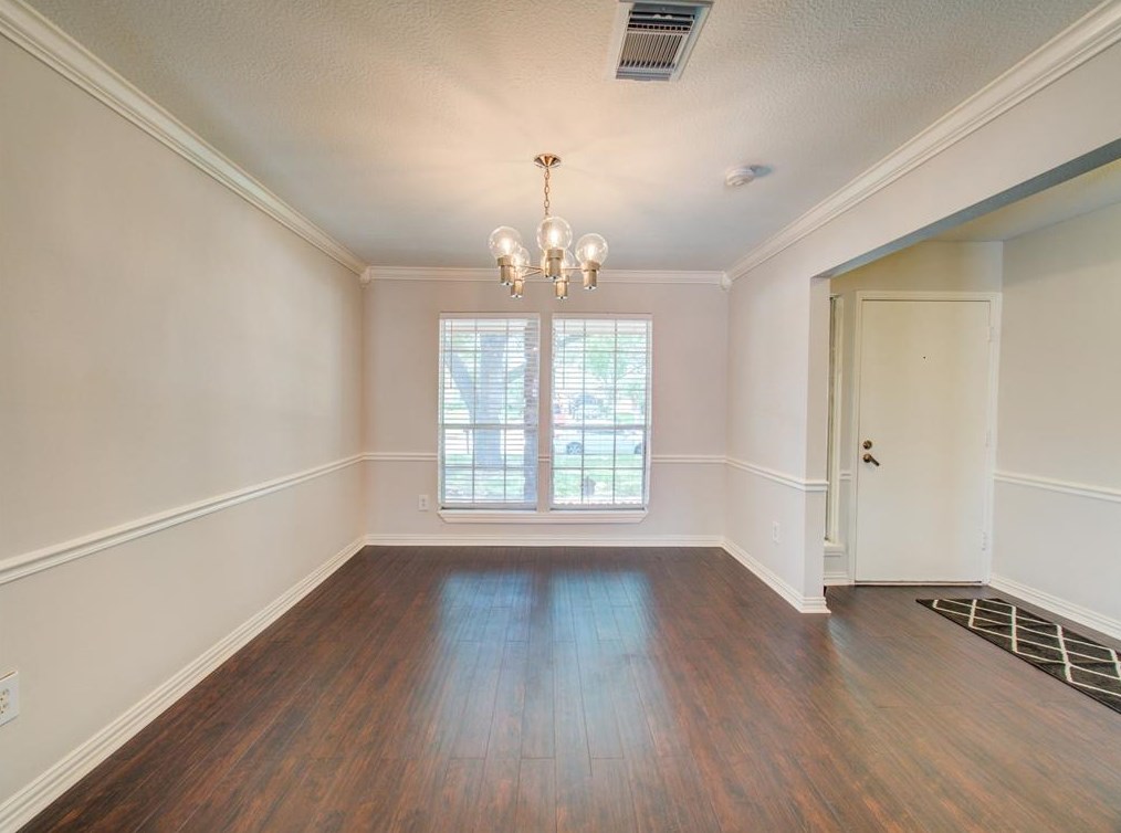 16011 Alta Mesa Dr, Houston TX  77083-1103 exterior