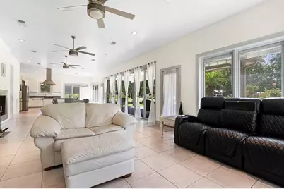 160 Black Forest Drive, Zavalla, TX 75980 - Photo 7