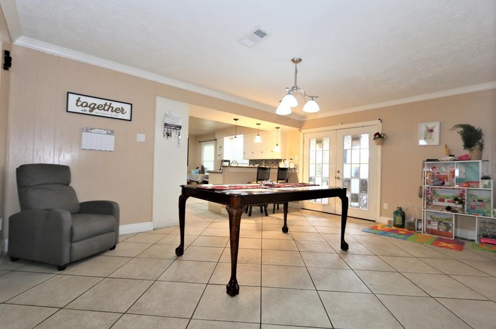 8115 Delwin St, Houston TX  77034-2918 exterior