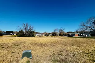 13170 Bunker Hill Dr, Willis, TX 77318 - Photo 11