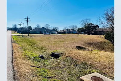 13170 Bunker Hill Drive, Willis, TX 77318 - Photo 7