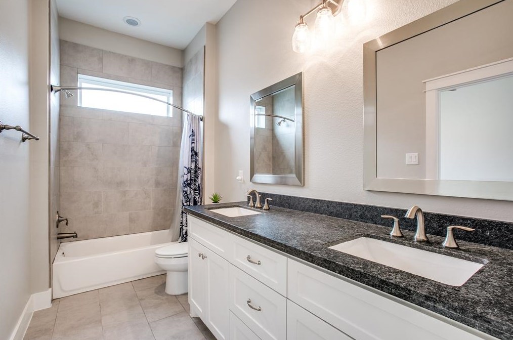 3223 Cline St, Houston TX  77020-5924 exterior