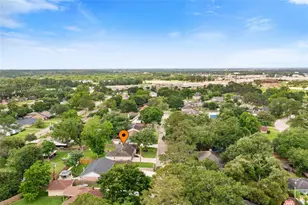 5000 Old Castle Ln, Dickinson, TX 77539 - Photo 3