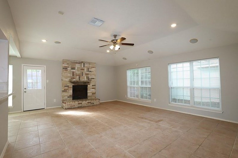 16715 Dew Drop Ln, Houston TX  77095-1331 exterior