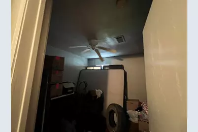 5418 Westover Street, Houston, TX 77033 - Photo 9