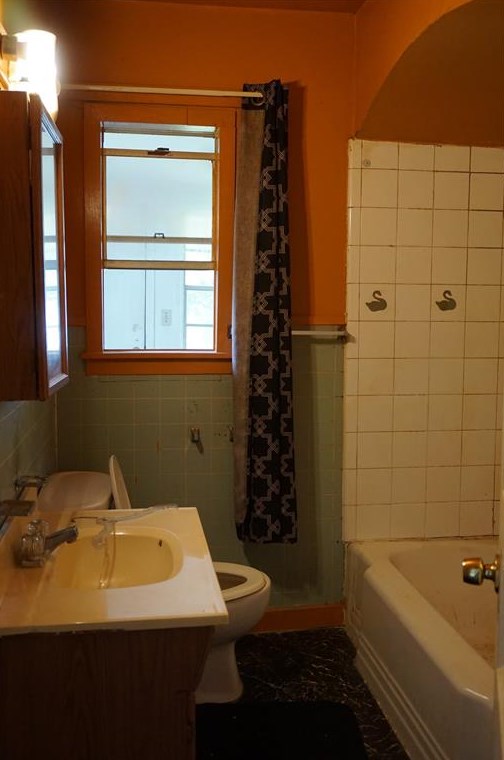 6642 Kernel St, Houston TX  77087-1516 exterior