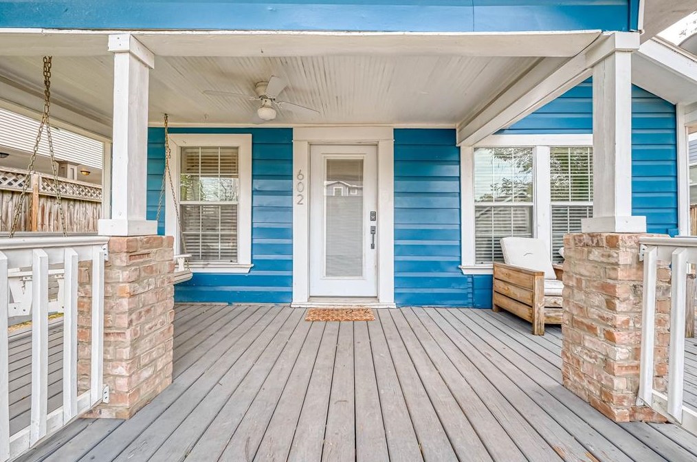 602 Vincent St, Houston TX  77009-4640 exterior