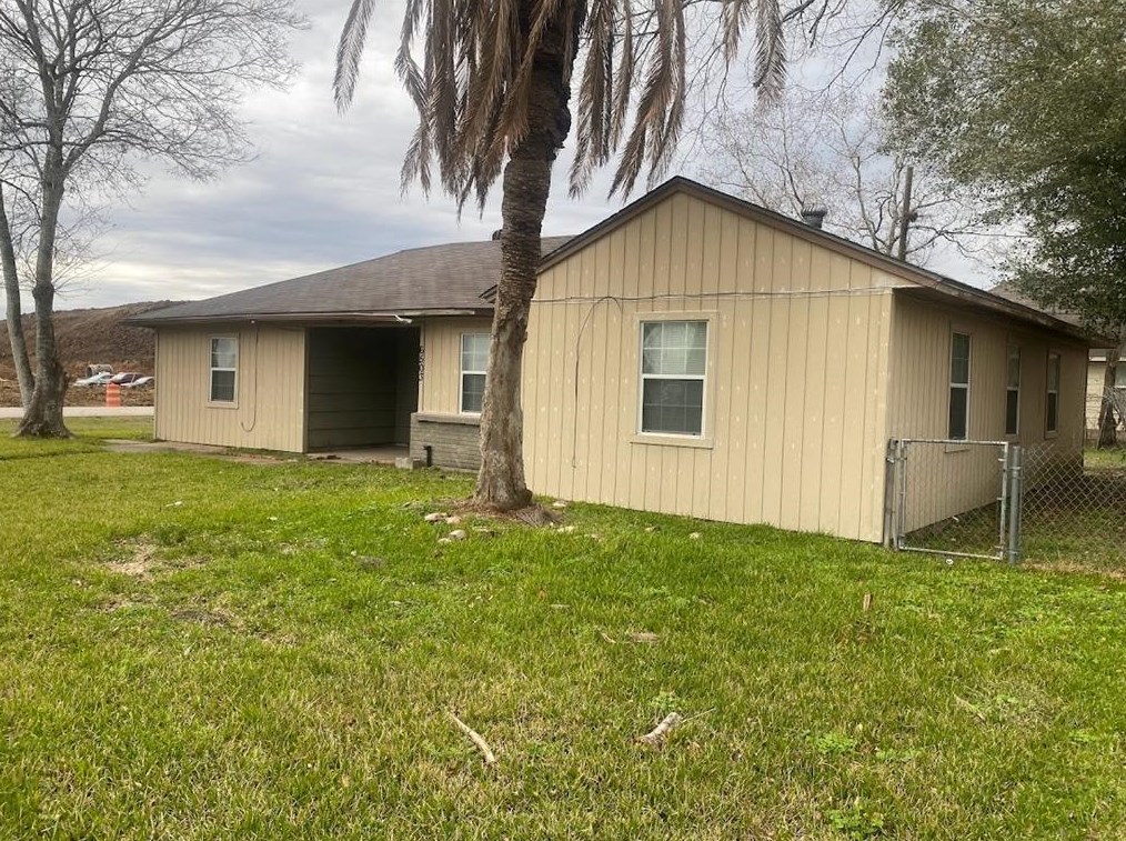 6503 Cherrydale Dr, Houston TX  77087-5805 exterior