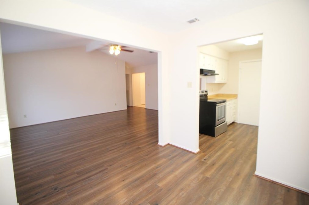 7610 Bubbling Spring Ln, Houston TX  77086-3004 exterior